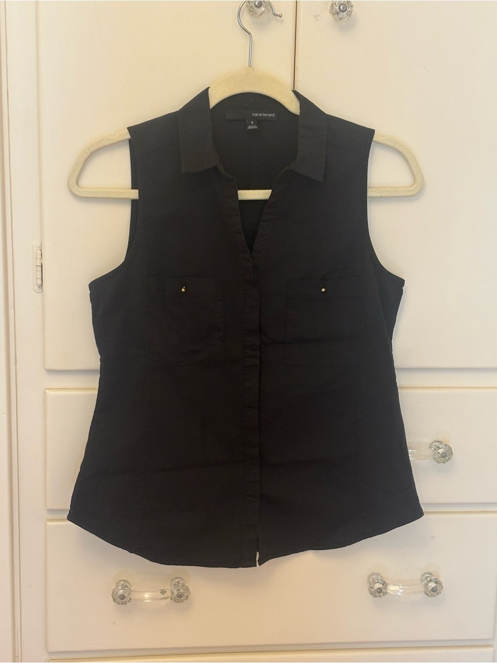 Vintage Black Sleeveless Button-Front Collared Top